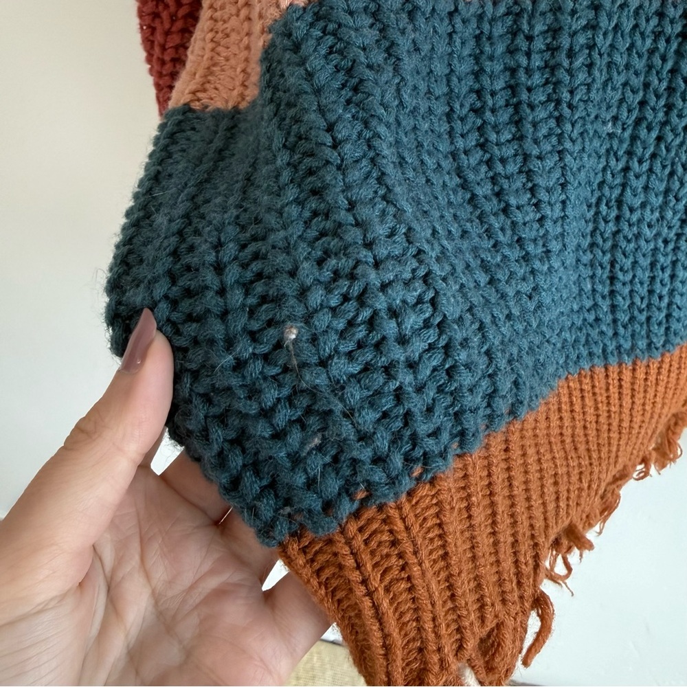 Autumn Color Block Cropped Knit Distressed Sweater size Small/Medium - Picture 4 of 8